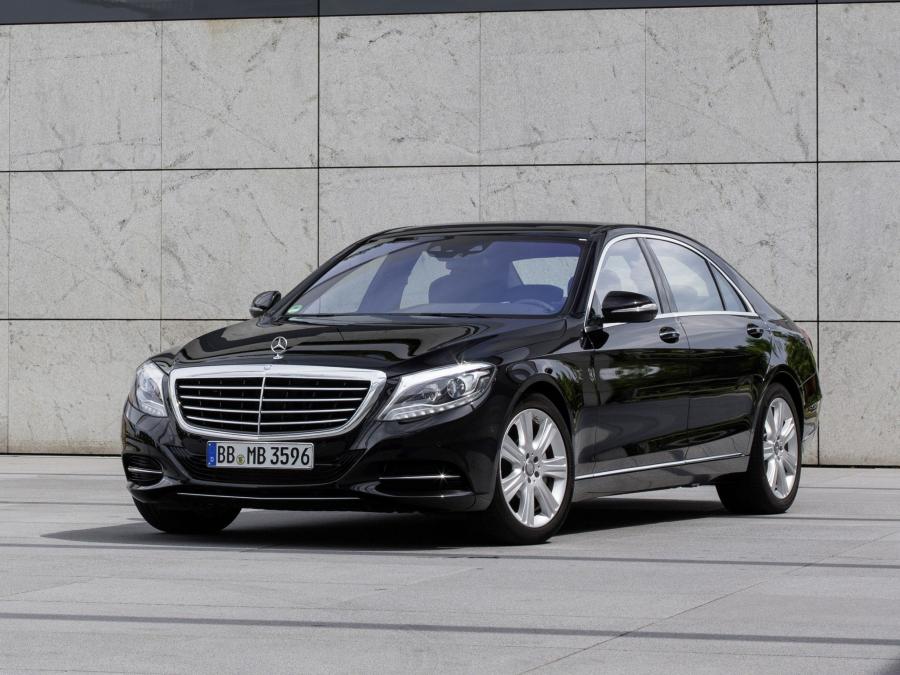 Mercedes-Benz S500 Plug-In Hybrid 2013 года  (фото 1 из 67)